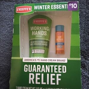 Green and Blue Hand and Lip Care Set